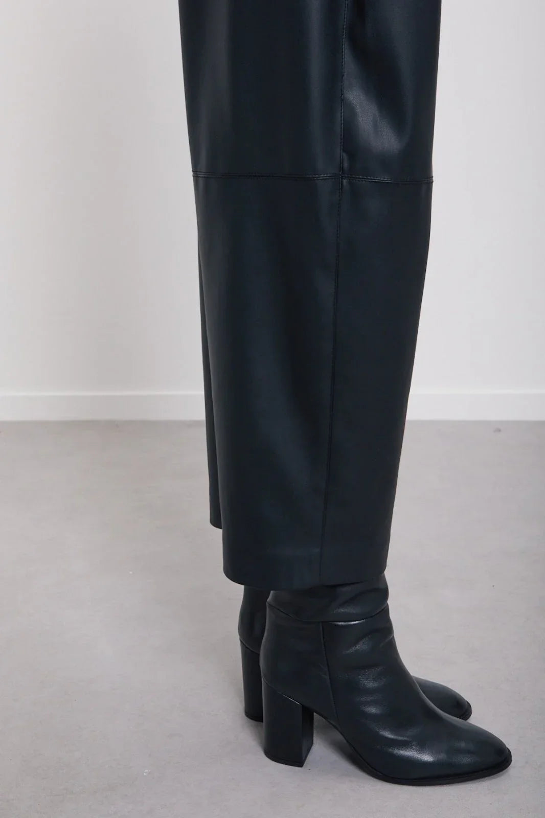 ottod'Ame Women's Pants - Trousers - Black