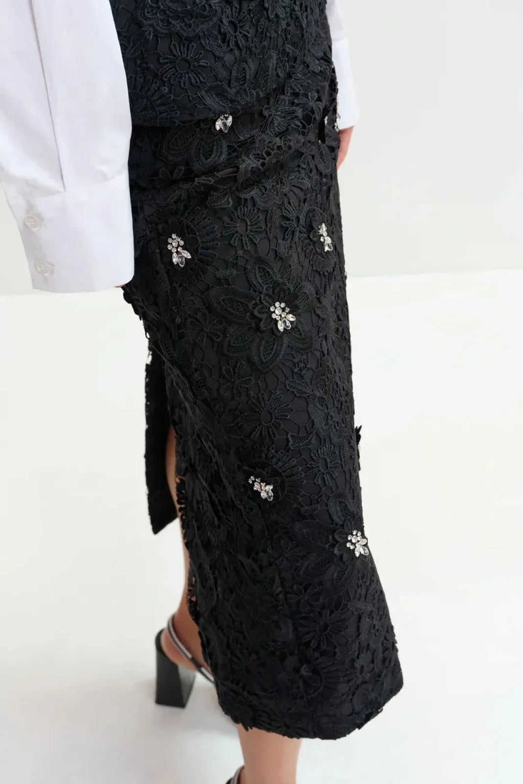 Essentiel Antwerp Women's Casual Skirts - Lace Pencil Skirt - Black