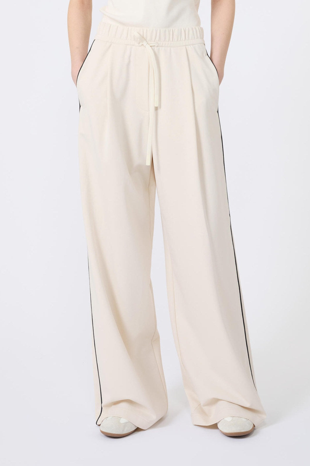 Women's Weekend Trousers - Wkdgodezia - Beige