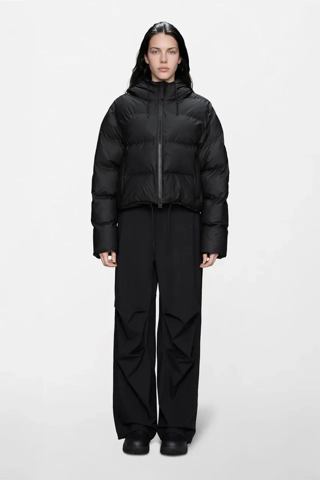 Piumino Rains Alta Short Puffer Donna – Nero